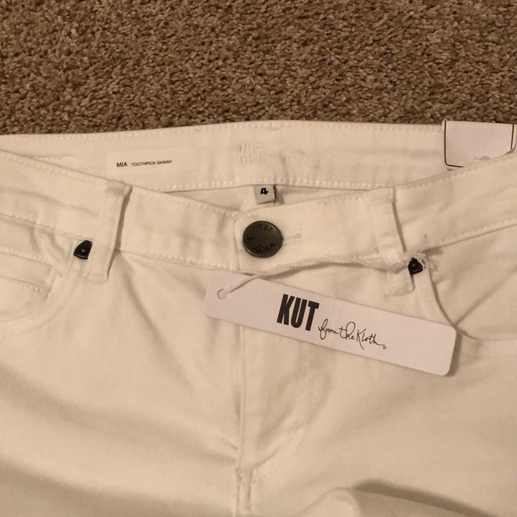 White denim - Picture 2 of 3